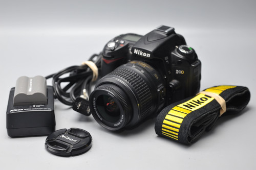 Pre-Owned - Nikon D90  w/18-55mm F/3.5-5.6G