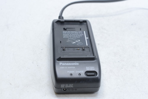 Pre-Owned - Panasonic PV-A17 Charger