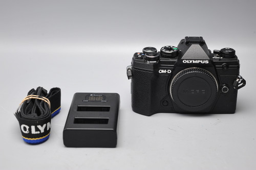 Pre-Owned - Olympus OM-D E-M5 Mark III Mirrorless Digital Camera (Body Only, Black)