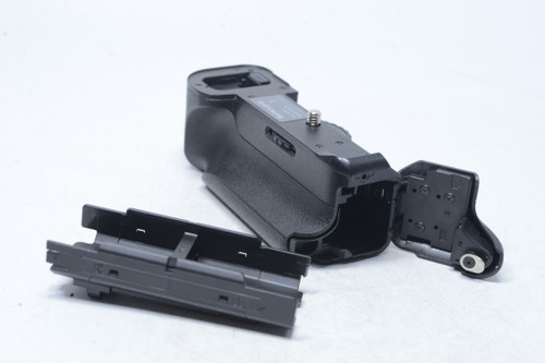 Pre-Owned - Vello BG-S4-2 Battery Grip for Sony Alpha a6000/a6300 Series Cameras
