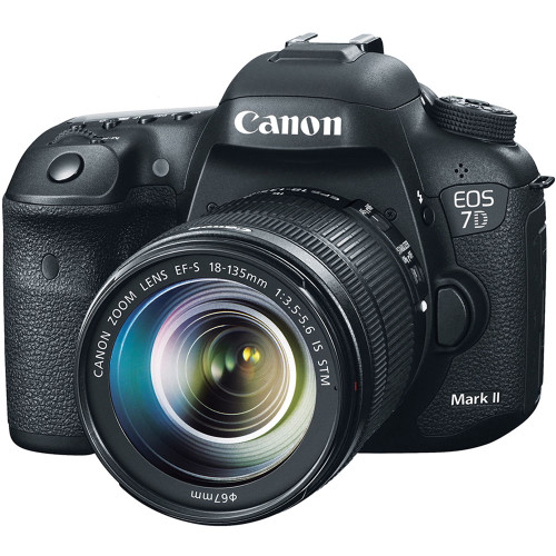 Canon EOS 7D Mark II DSLR Camera w/ 18-135mm IS STM Lens