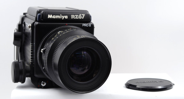 Pre-Owned - Mamiya RZ67 PROIID W/ 90Mm 3.5, film back and waist level finder