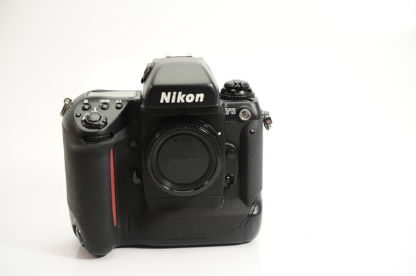 Pre-Owned - Nikon F5 Pro Film Camera