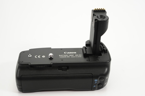 Pre-Owned - Canon BG-E2 Battery Grip For Eos 20D/30D