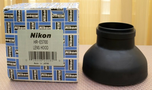 Nikon HR-E5700 Lens Hood