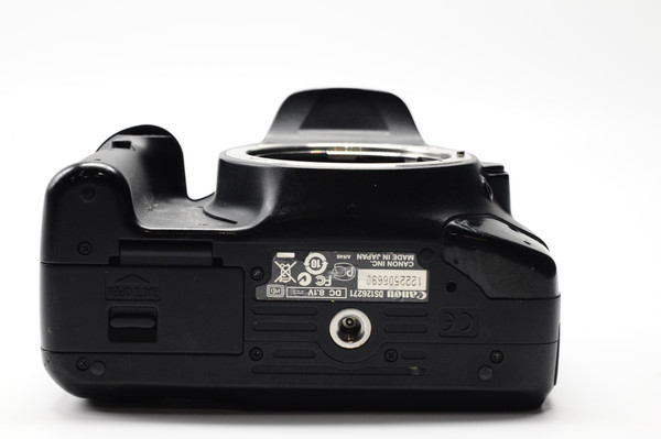 Pre-Owned - Canon EOS Rebel T2i (Body Only)