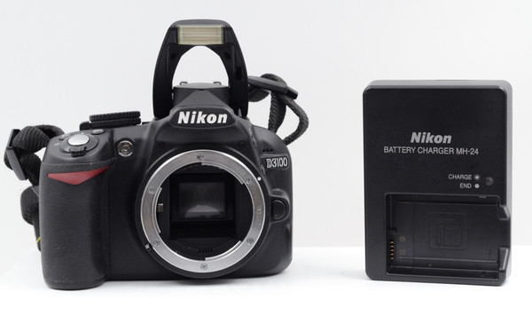 Pre-Owned - Nikon D3100 body only