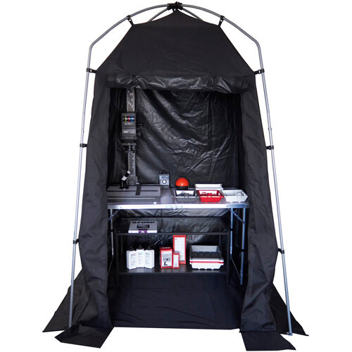 Ilford - POP-UP DARKROOM