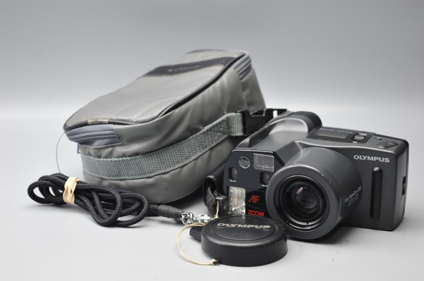 Pre-Owned - Olympus Infinity Super Zoom 300