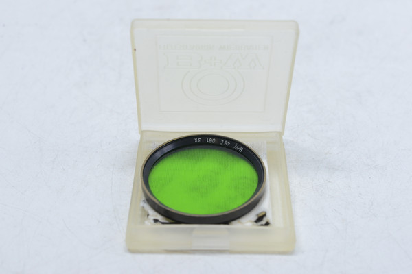 Pre-Owned - B+W 48mm LIGHT  Green 061 3x BRASS Germany