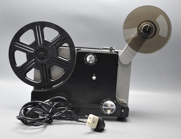 Pre-Owned - Bolex 18-3 DUO 8mm Movie Projector