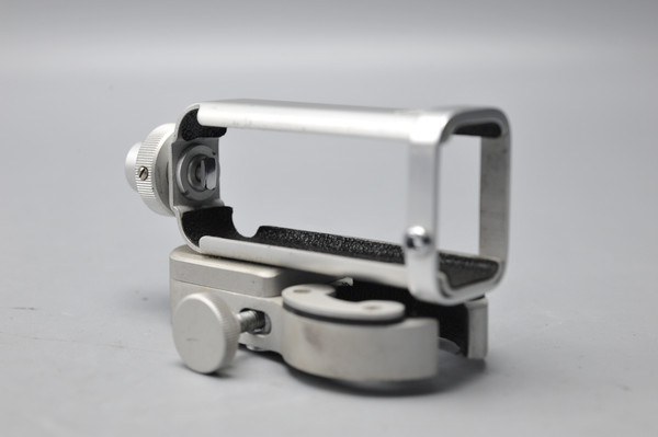 Pre-Owned - Minox Binocular Adapter at Ace Photo
