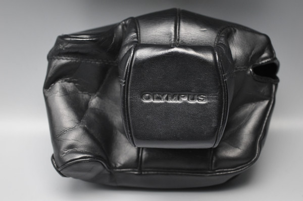 Pre-Owned - Soft Case for Olympus OM System Winder 2 with OM-1 MD