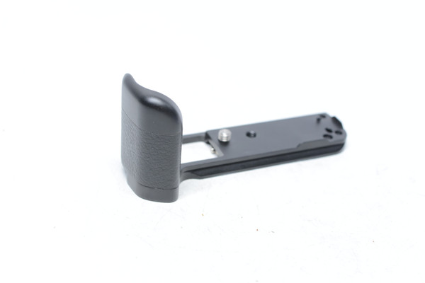 Pre-Owned - Fujifilm Metal Hand Grip for X-T10, X-T20 and X-T30 Mirrorless Digital Cameras