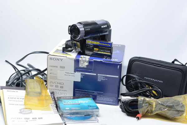 Pre-Owned - Sony Handycam HDR-UX10 (mini DV)