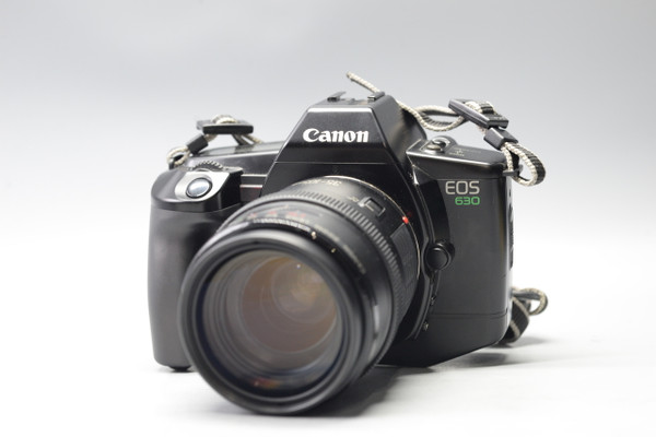 Pre-Owned - Canon EOS 630 w/ 35-105mm