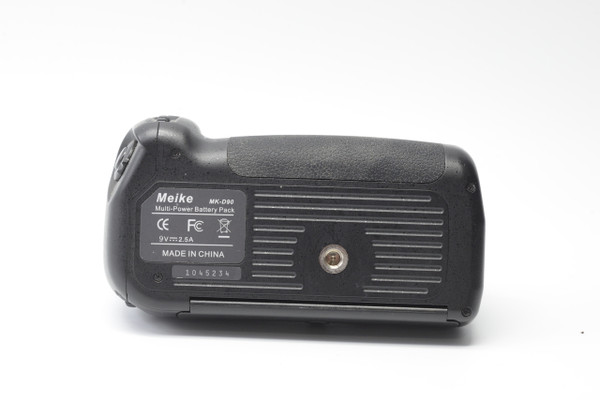 Pre-Owned - Meike Nikon D90 Battery grip