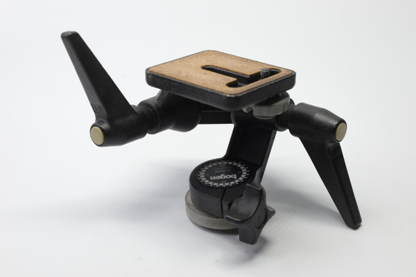 Pre-Owned 3028 Reflector Sunlite/Soft Silver 30"