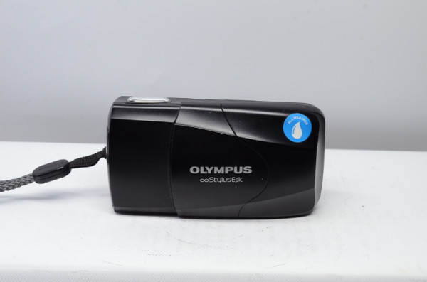 Pre-Owned - Olympus Stylus Epic 35mm f/2.8 (Black)