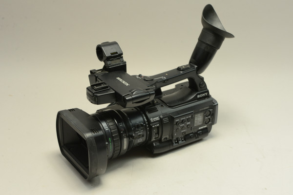 Pre-Owned Sony PMW-200 XDCAM HD422 Camcorder