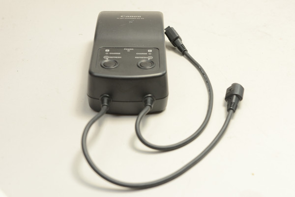 Pre-Owned - Canon NC-E2 Ni-MH Charger