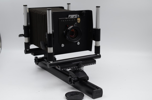 Pre-Owned - Linhof Technika Kardan Super Color ST Large Format 4x5 Camera W/ Schneider Kreuznach APO Symmar 150mm f5.6 MC Lens physical physical physical