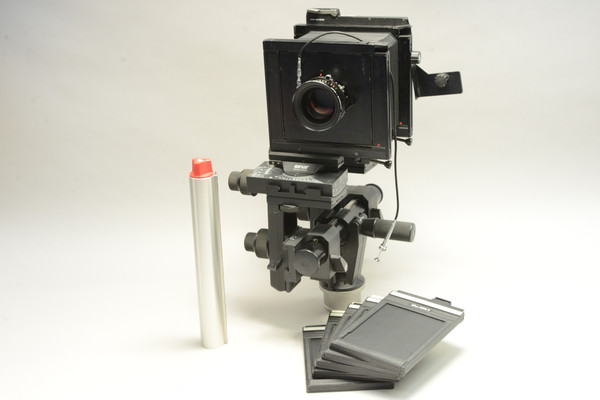 Pre-Owned - Sinar P2 4x5 Large Format W/ 210mm f5.6 Schneider kreuznach APO - SYMMAR COPAL NO.1 w/ 5 NEW film back w/ extra rail uint extention