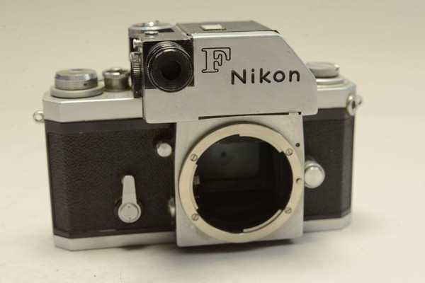 Pre-Owned - AS-IS Nikon F Photomic T Body 35mm Film Camera , Meter is not working