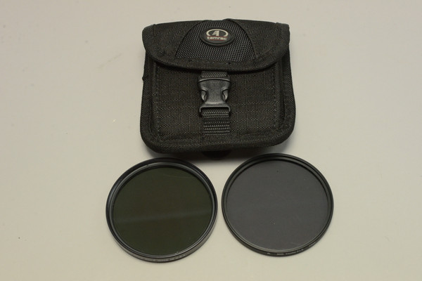 Pre-Owned Filter Set of 2 (77mm) Circular P.L.D and Neutral Density 0.6 w/ Case