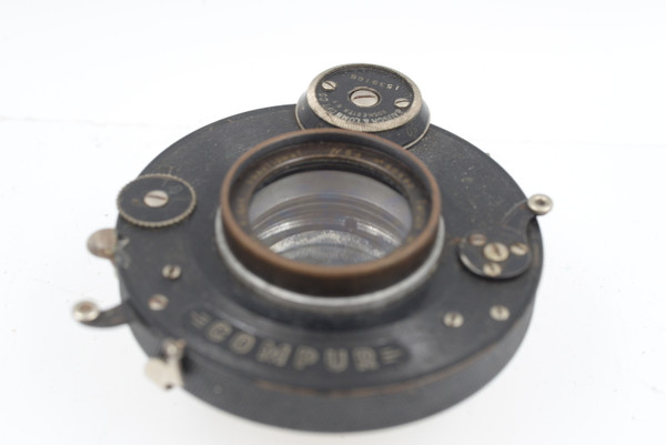 Pre-Owned - Taylor Taylor & Hobson Cooke Kodak Anastigmat F/6.3 w/compur shutter.