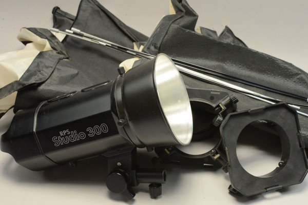 Pre-Owned RPS Studio 300 Light Kit