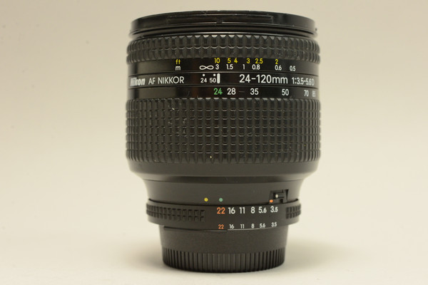 Pre-Owned - Nikon AF Zoom-Nikkor 24-120MM F3.05-5.6D (AS IS)