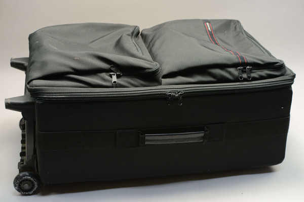 Pre-Owned Tamrac Travel Camera Suitcase