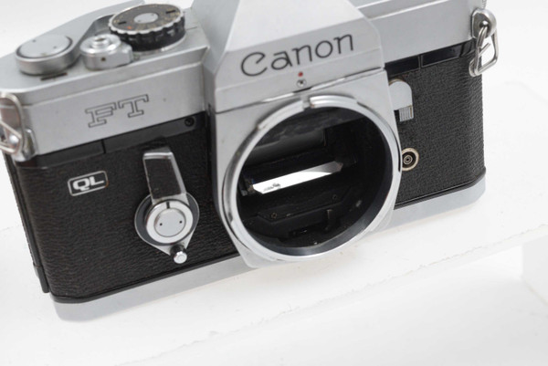 Pre-Owned - *AS-IS* Canon FT QL film camera Body Only PARTS ONLY