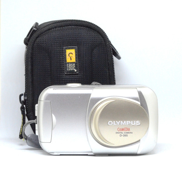 Pre-Owned - Olympus Camedia D-395 Digital Camera