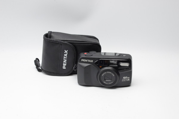 Pre-Owned - Pentax IQZoom EZY-R 35mm Point Shoot Film Camera 38-70mm Zoom