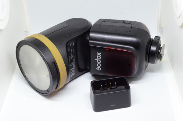 Pre-Owned - V1 U Flash for Sony