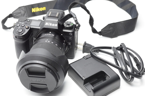Pre-Owned - Nikon Z6 III with 24-70mm f/4 lens