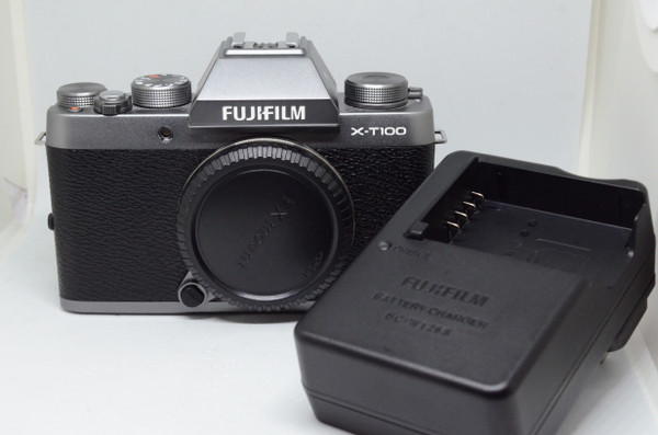 Pre-owned Fujifilm X-T100 Mirrorless Digital Camera (Body Only, charcoal)