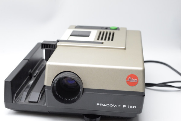 Pre-Owned - LEICA PRADOVIT P150 P 150 SLIDE PROJECTOR