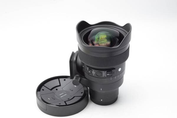 Pre-Owned - Sigma 14mm f/1.4 DN Art Lens for Sony E