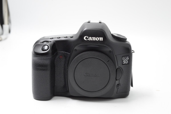 *AS IS* Pre-Owned - Canon EOS 5D (Body Only)