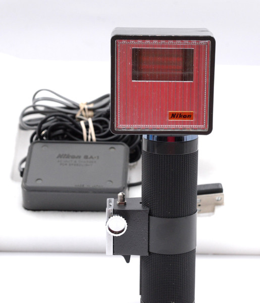 Pre-Owned - Nikon Speedlite SB-1 with SA-1 AC ADAPTER , NO BATTERY, WORKS