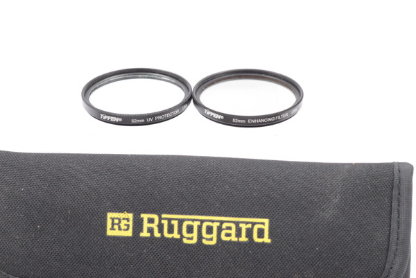 Pre-Owned - Ruggard Soft Filter Pouch Wallet Case w/ 2 Tiffen filters: (1) 52mm UV & (1) Enhanced