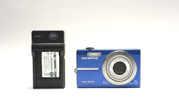 Pre-Owned - Olympus FE-370