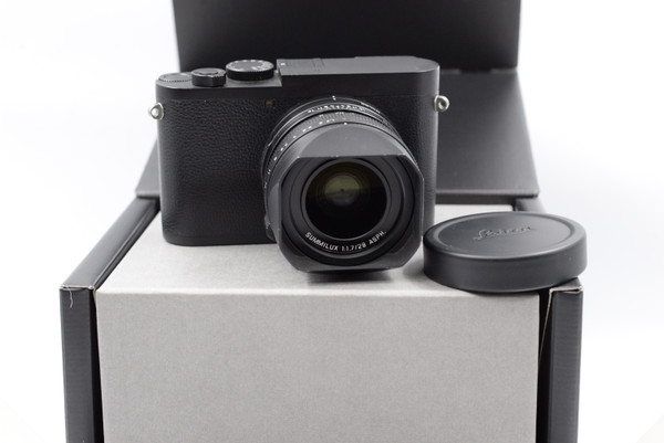 Pre-Owned - Leica - Q2 Monochrom Digital Camera WITH 2 YEARS WARRANTY
