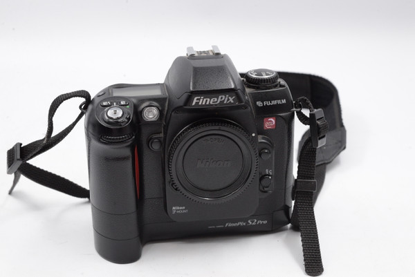 Pre-Owned Finepix S2 Pro (Body Only)