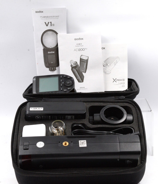 Pre-Owned - Godox AD200Pro TTL Pocket Flash Kit