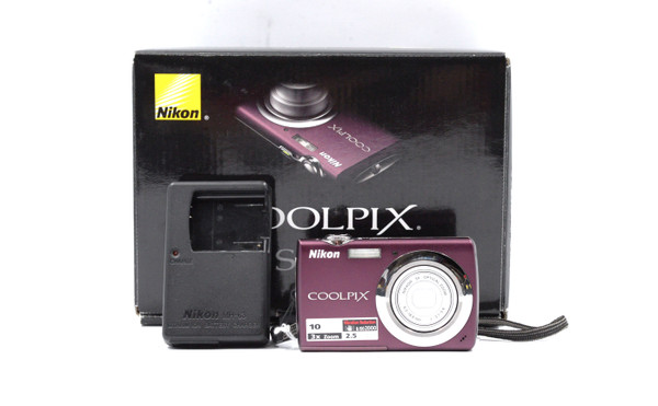 Pre-Owned - Nikon Coolpix S220 (Plum)