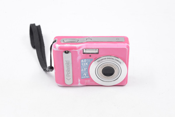 Pre-Owned - Polaroid i830 digital camera (Scratched)